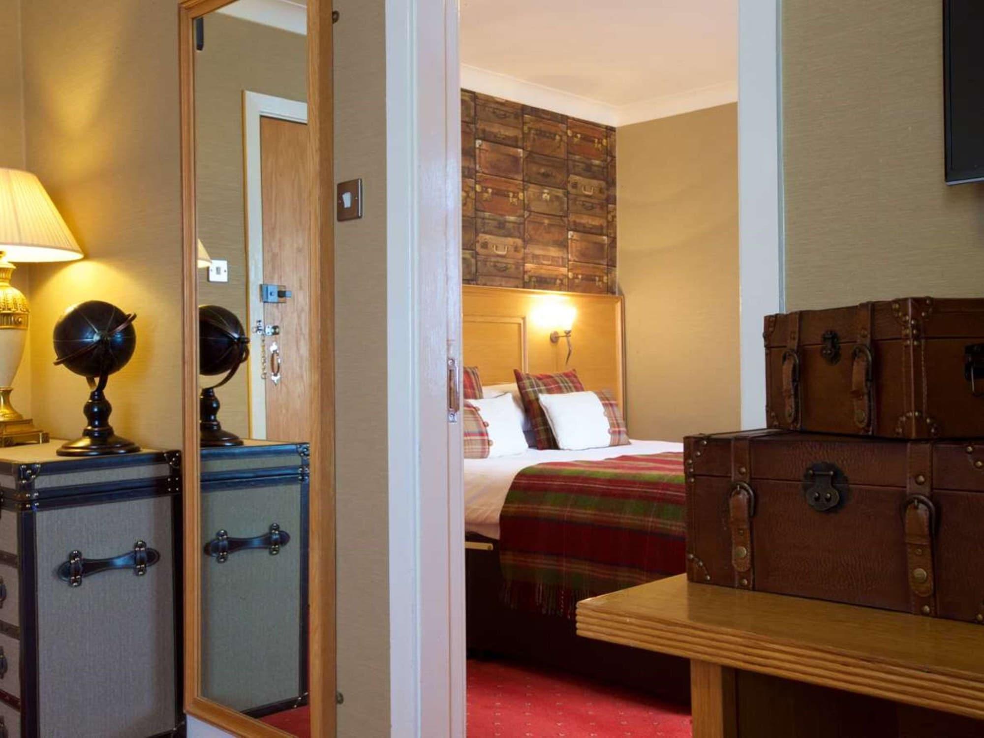 Manchester South Hotel Bagian luar foto
